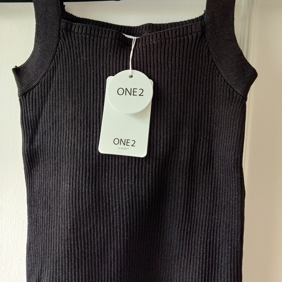 Tank top - Picture 2 of 2